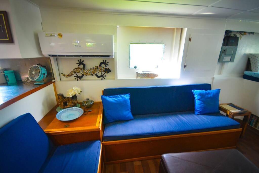 Queen Malesso Houseboat Villa Merizo Eksteriør bilde